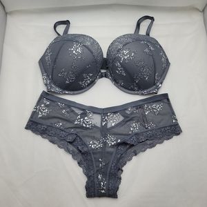Victoria's Secret Bombshell 38C Bra & Very Sexy Cheeky Panty